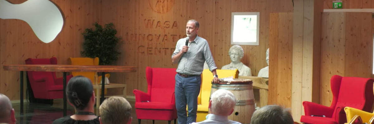 Niklas von Weymarn på Wasa Future Festival. Niklas von Weymarn Wasa Future Festivalilla.